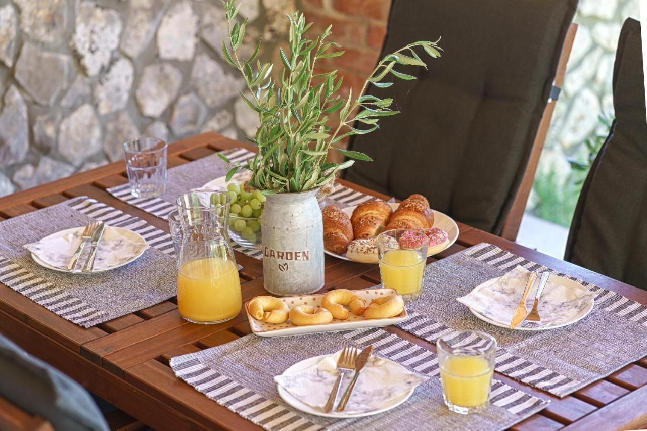 Country House Frane Ladevci Bagian luar foto
